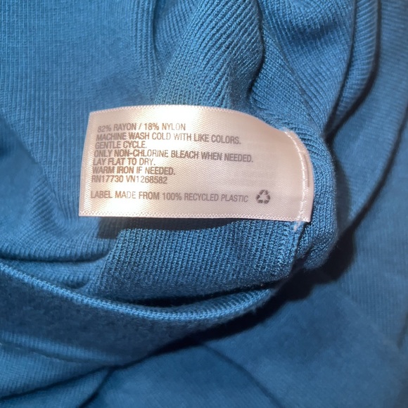 Victor Glemaud x Target Women's High-Rise Flare Sweater Knit Teal Pants … - Picture 5 of 5